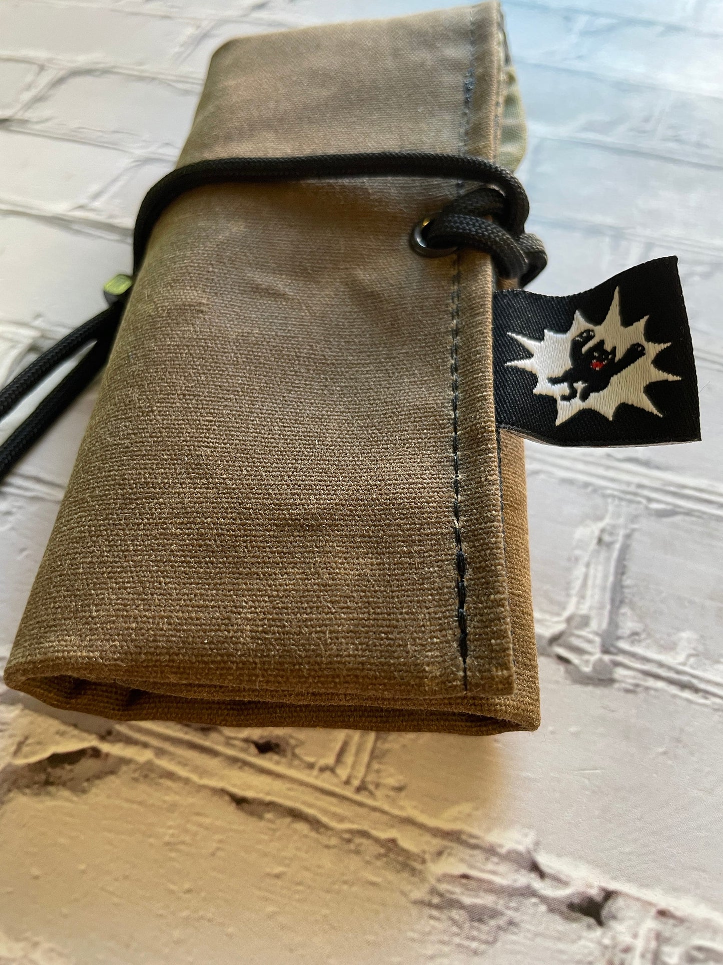 EDC Tool Roll | Waxed Canvas Pouch |Every Day Carry Gear Bag | Pocket Organizer | Knife Roll | Pocket Dump Display Hank | Vietnam Tiger Camo