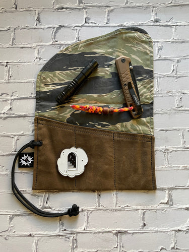 EDC Tool Roll | Waxed Canvas Pouch |Every Day Carry Gear Bag | Pocket Organizer | Knife Roll | Pocket Dump Display Hank | Vietnam Tiger Camo