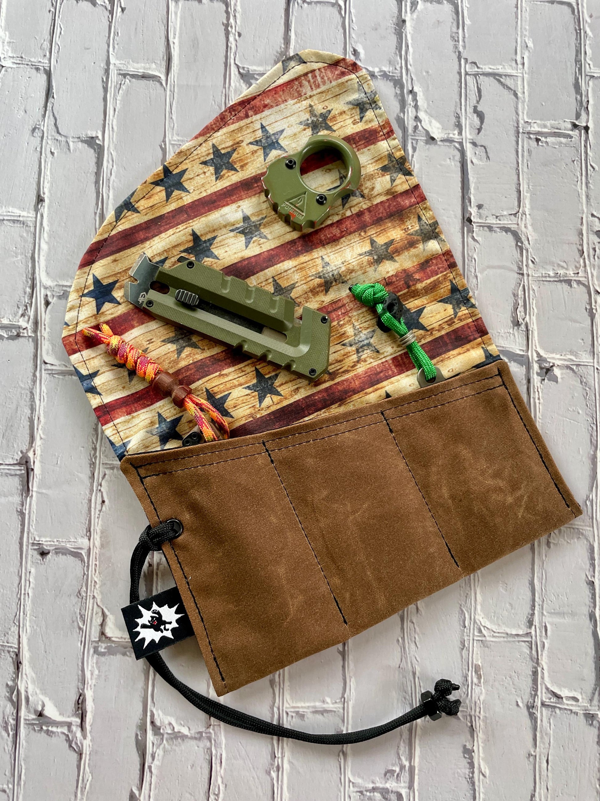Rugged EDC Tool Roll – Nutmeg Waxed Canvas with Stars and Stripes Liner, Paracord Wrap and Metal Nut Closure, Patriotic Gift for Him