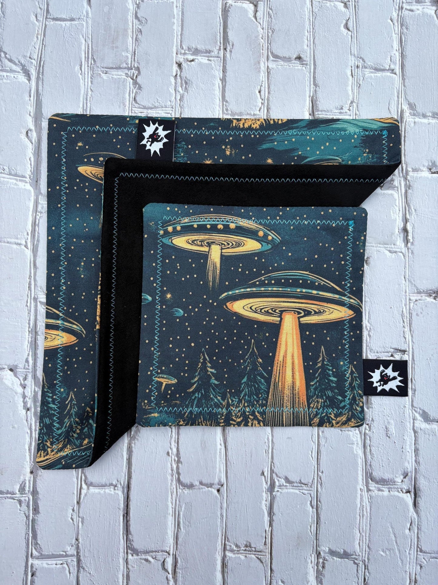 Custom EDC Hank With Microfiber or Flannel Backing, Vibrant Handkerchief Gift, Pocket Gear Cloth With Grommet, Paracord, and Bead, UFO Alien
