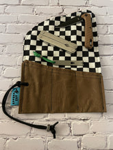 Load image into Gallery viewer, Old school Vans Skate Check Tool Roll
