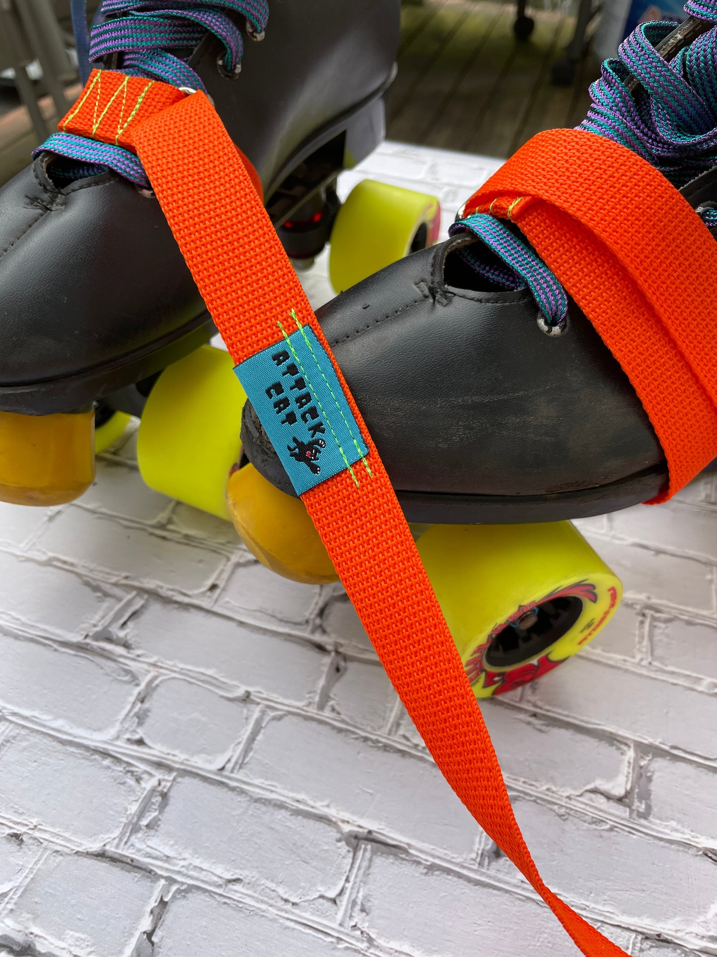 Roller Skate Leash, Strap Carrier for Skates