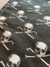 Load image into Gallery viewer, EDC Hank | Handkerchief for Every Day Carry | EDC Gear | Hank For EDC Organizer Pouch | Jolly Roger  | Paracord | Scull and Crossbones

