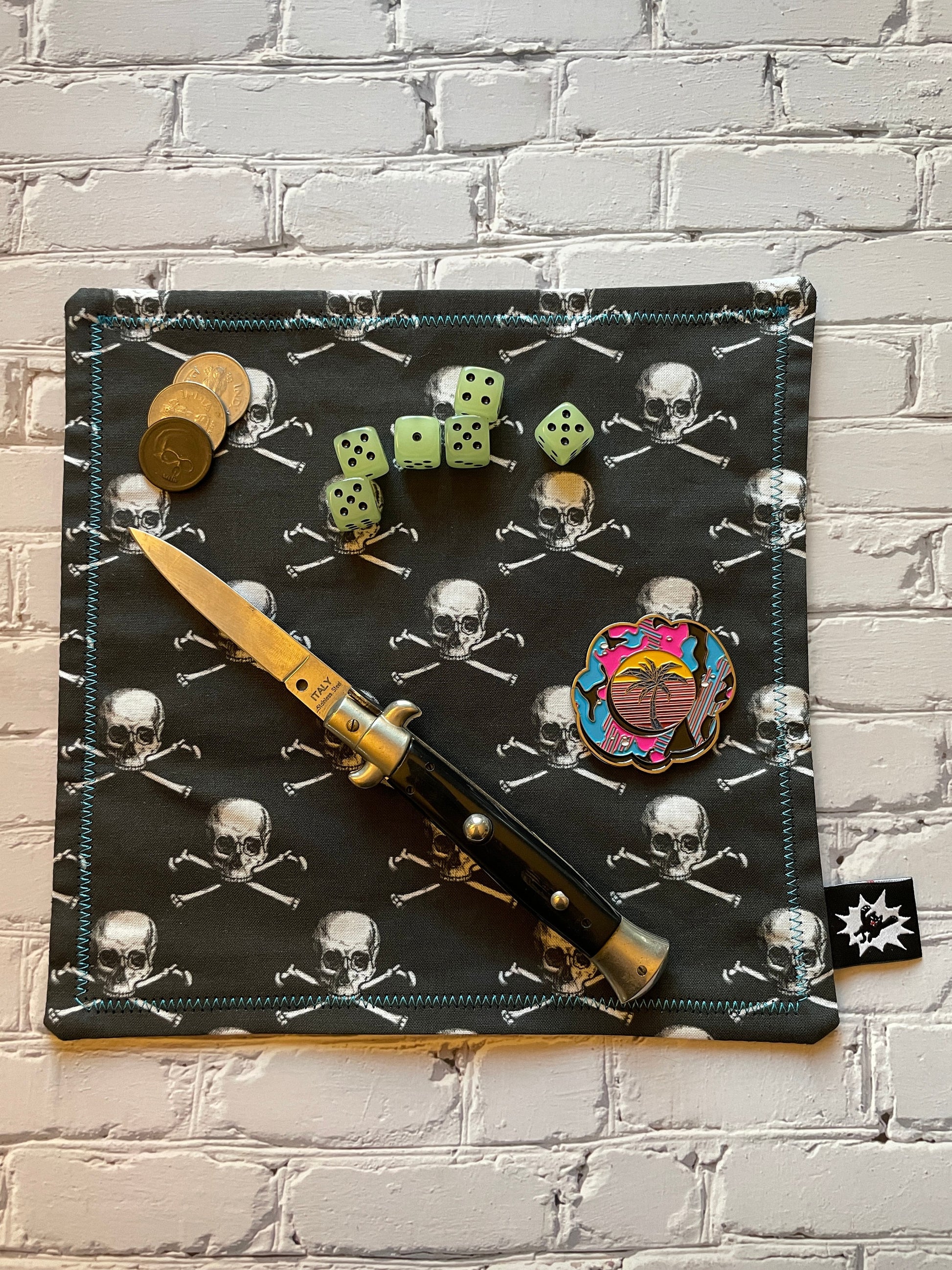 EDC Hank | Handkerchief for Every Day Carry | EDC Gear | Hank For EDC Organizer Pouch | Jolly Roger  | Paracord | Scull and Crossbones