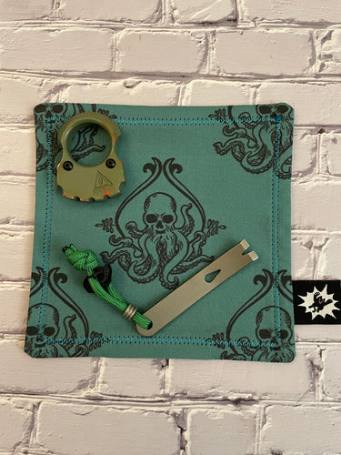 EDC Hank | Handkerchief for Every Day Carry | EDC Gear | Hank For EDC Organizer Pouch | Paracord | Lovecraft Steampunk | Teal Cthulhu