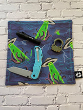 Load image into Gallery viewer, Alien Octopus | Handkerchief for Every Day Carry | EDC Gear | Hank For EDC Organizer Pouch | Paracord | Invasion Abduction Titanium Bead

